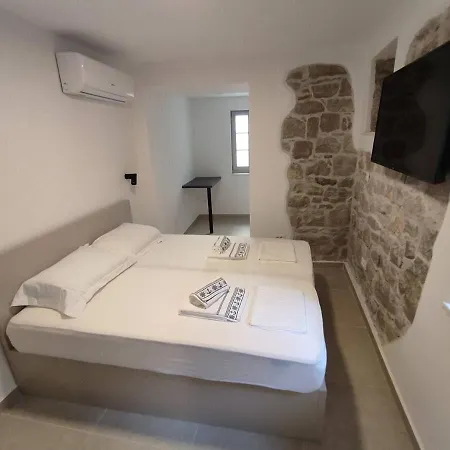 The Center Of Split, Renovated Stone House Apartament Split